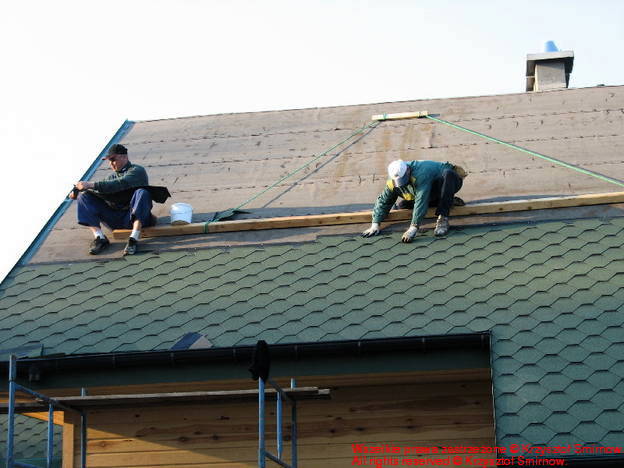 Dekarze na
dachu